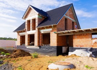 Jak wybudować pierwszy dom?