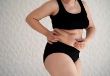 Psychologiczne aspekty decyzji o usunięciu tłuszczu z brzucha – jak przygotować się mentalnie do zabiegu M-saywow - usunięcie tłuszczu z brzucha.jpg